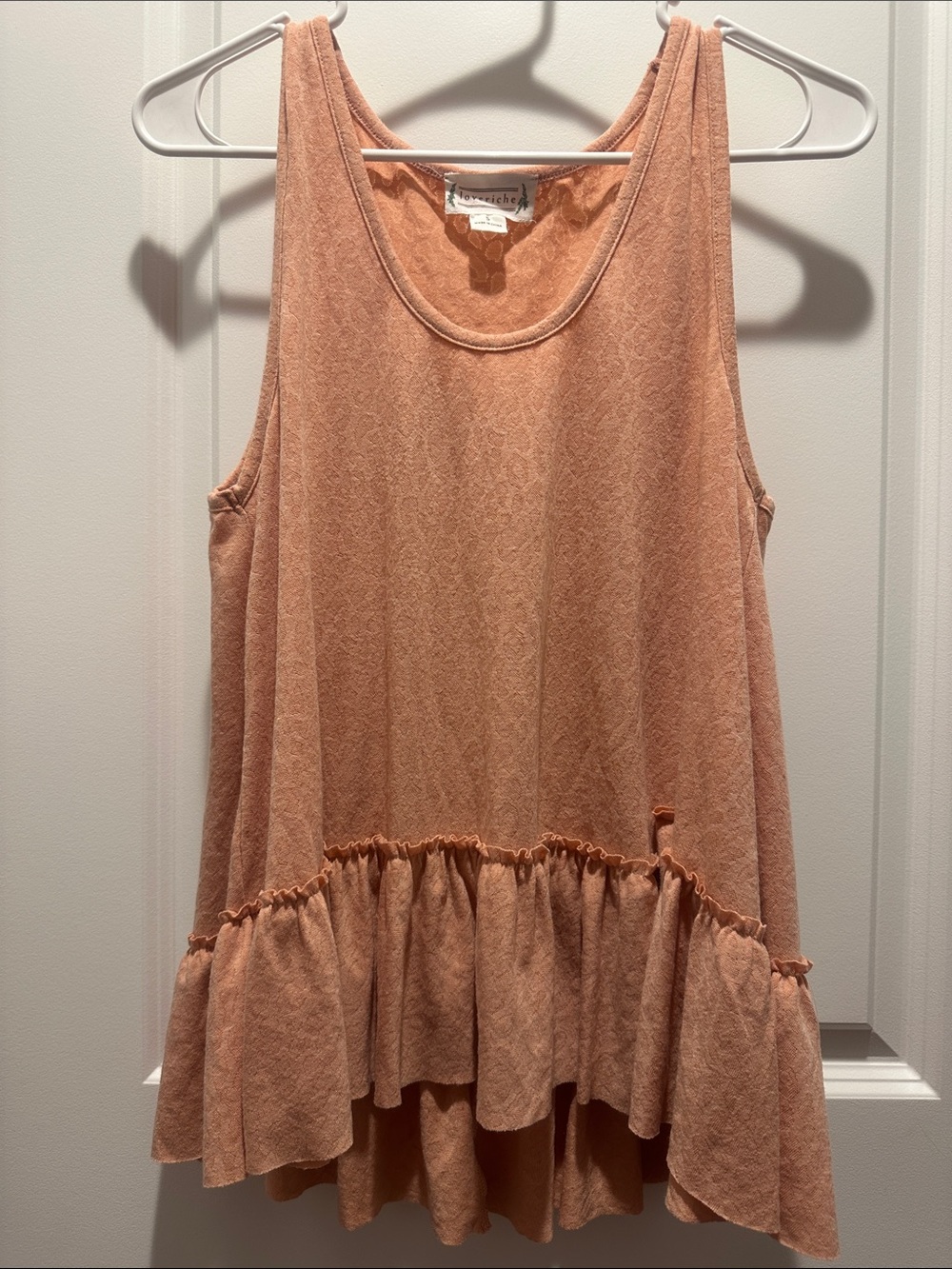 Love Riche Peach Ruffle-Hem Tank
